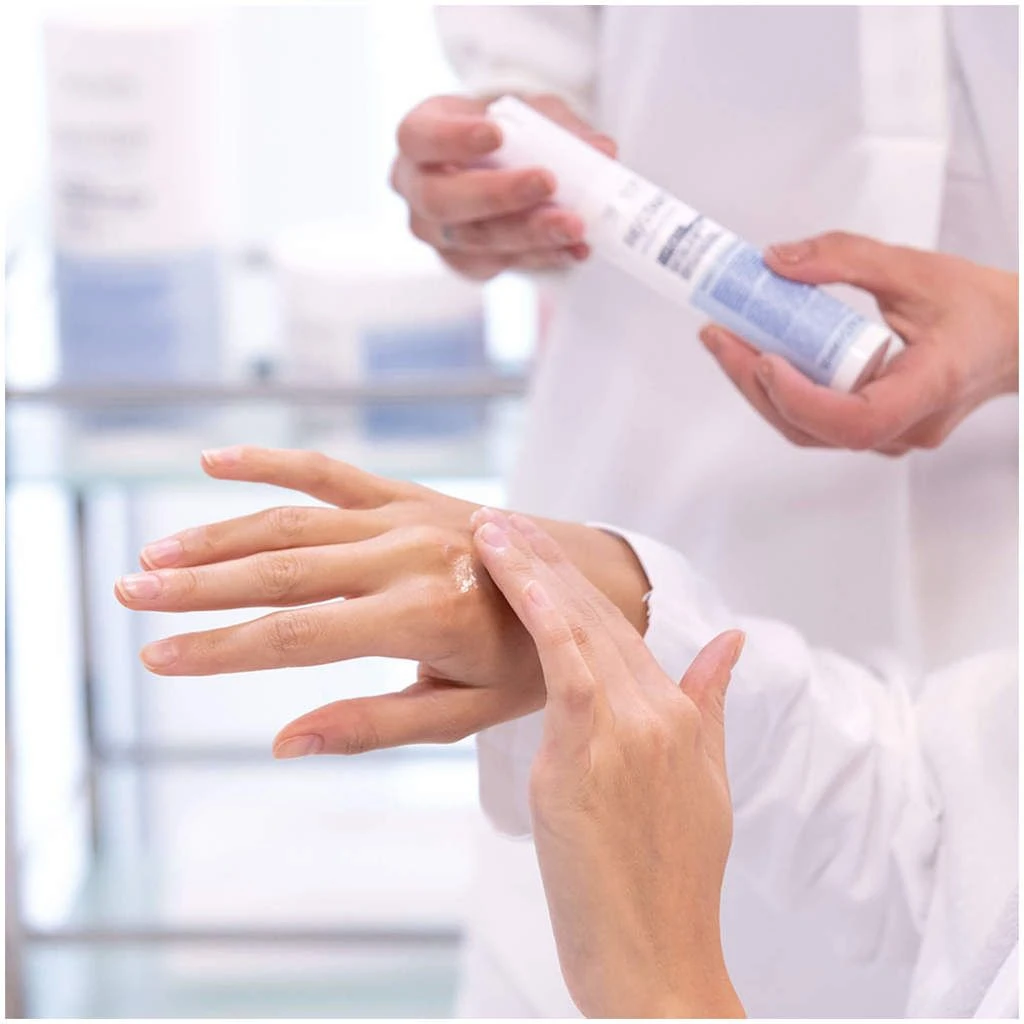 Revlon Professional Re/Start Hydration Anti-Frizz Moisturizing Drops â Image 4