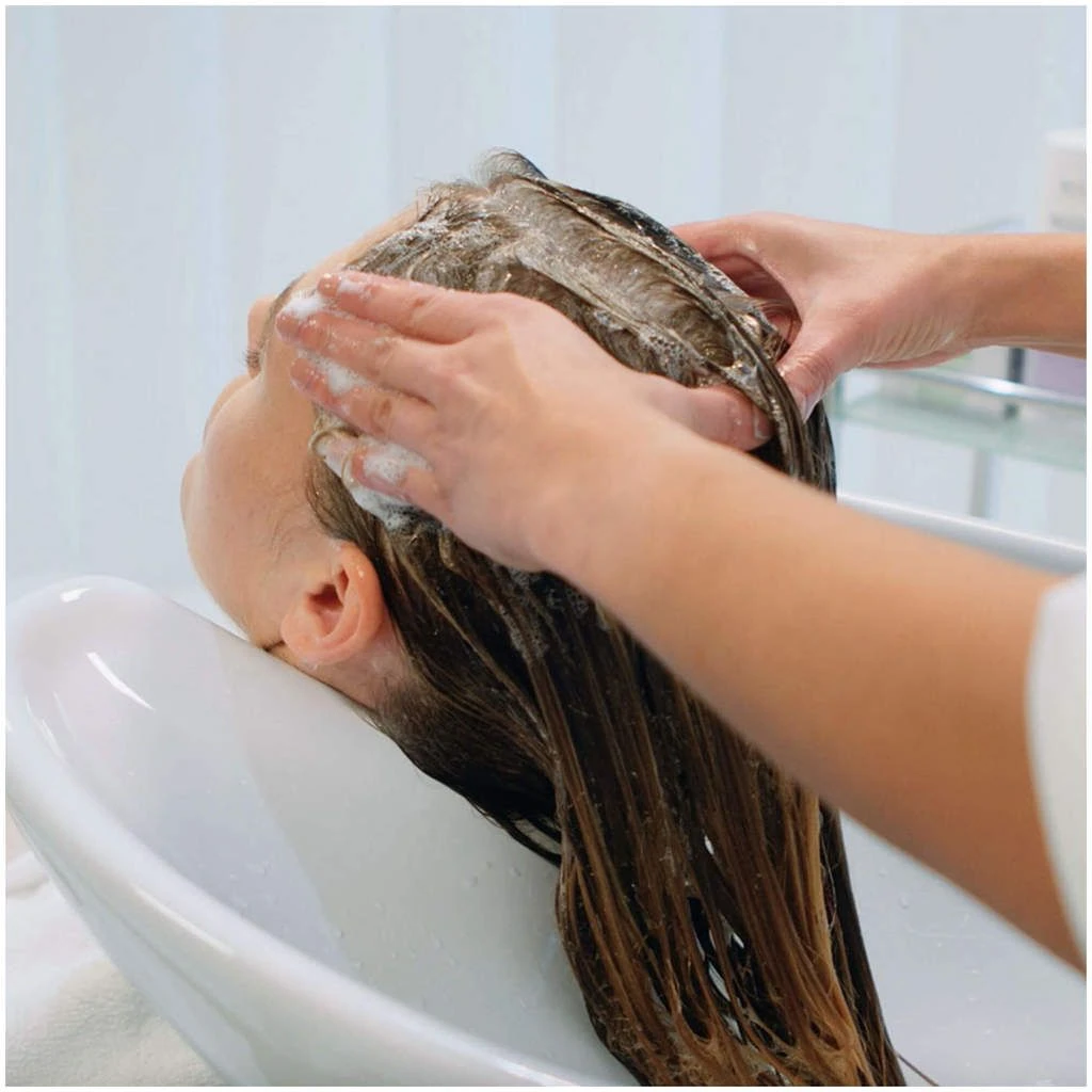 Revlon Professional Re/Start Balance Scalp Soothing Cleanser â Image 4